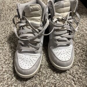 Nike High-Top Sneakers in White and Light Gray